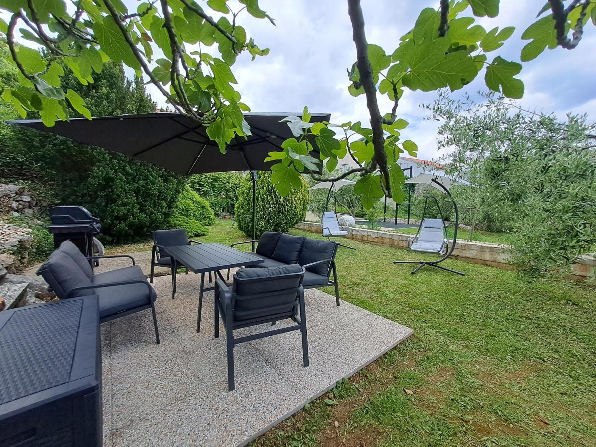 Ferienwohnung Greta Vrbnik Exterior foto
